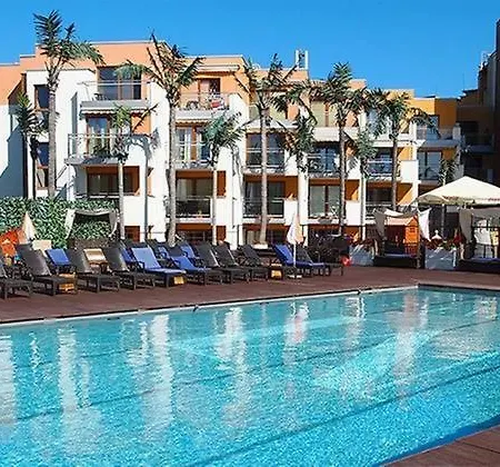 Apartament De Lux Velaves