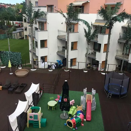 Apartment Apartament De Lux Velaves