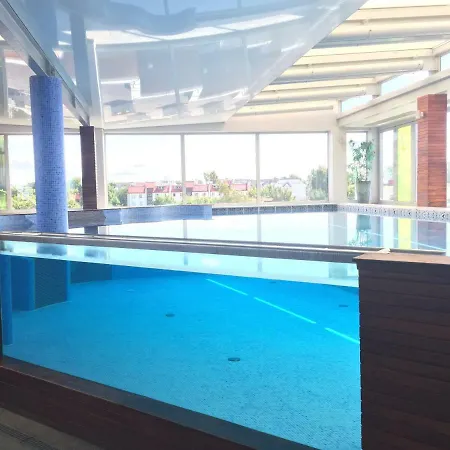 Apartament De Lux Velaves Apartment